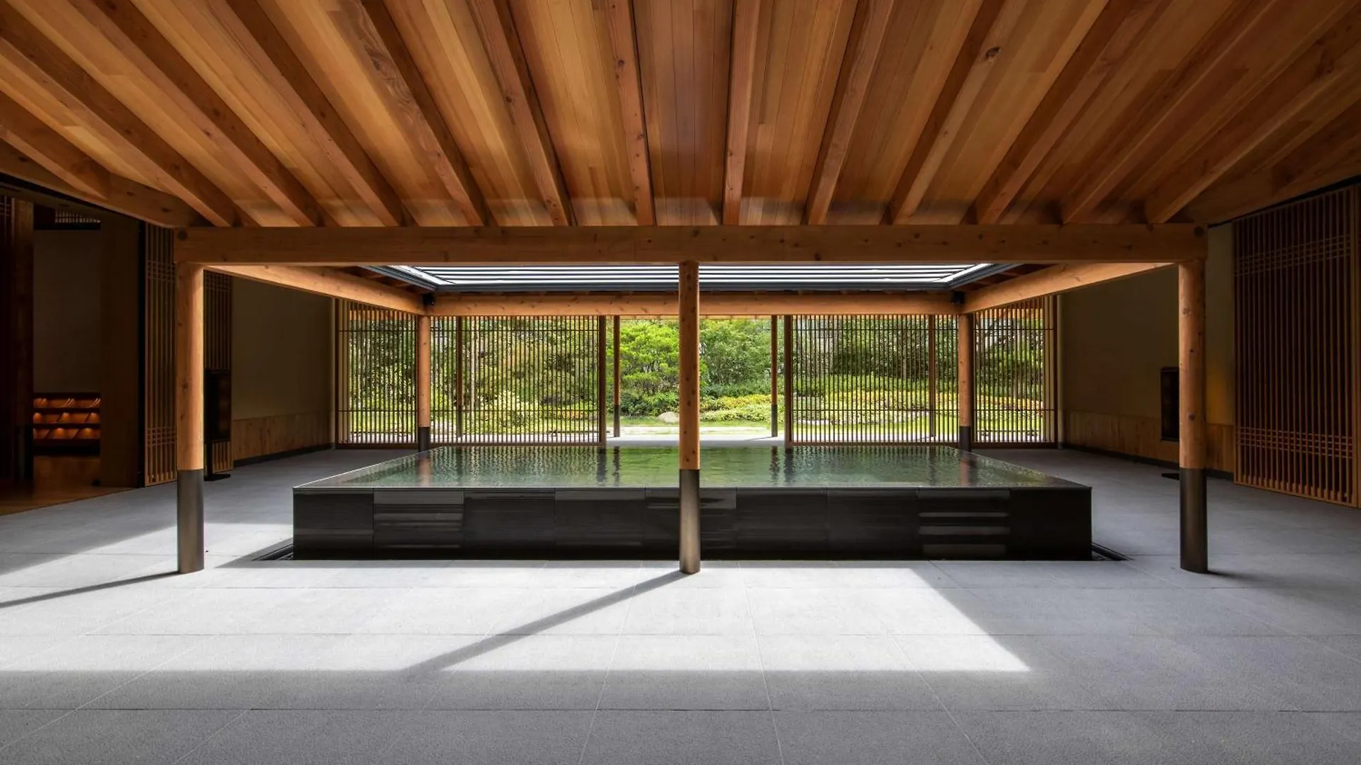 Roku Kyoto, Lxr Hotels & Resorts